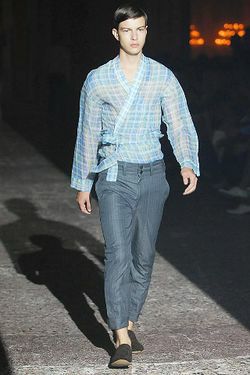 Dries Van Noten  08mb