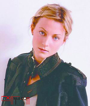 rȦZPhoebe Philo֮(zhn)